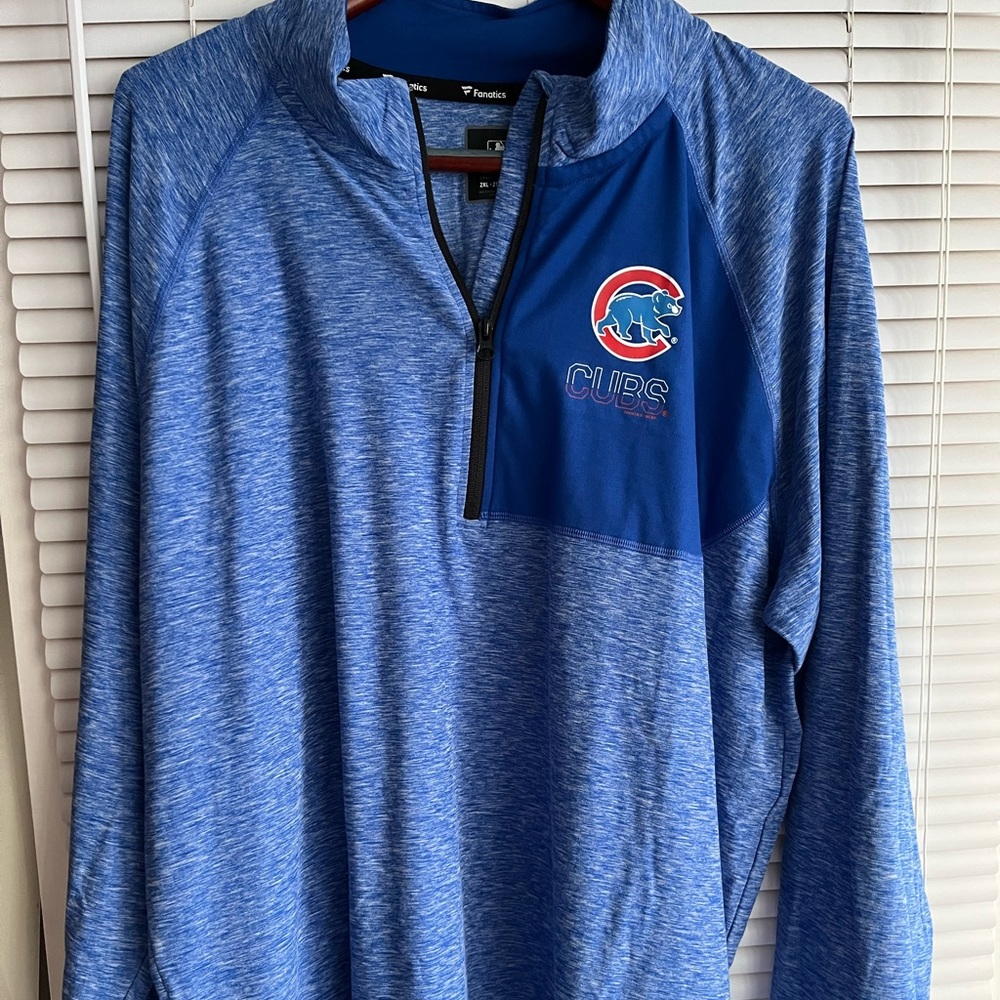 Two Tone 1/4 Zip Cubs Top
